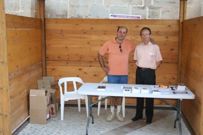 Caseta para el reparto de folletos